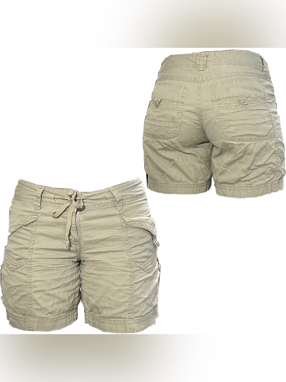 Woman’s cargo shorts adjustable waist